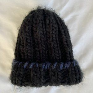 Chunky Knit Beanie | Urban Outfitter